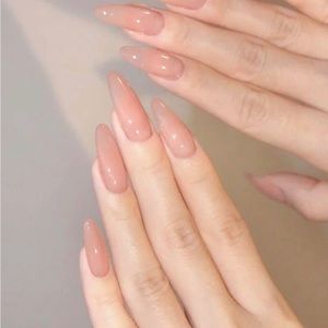 Press on nails - nude / pink
